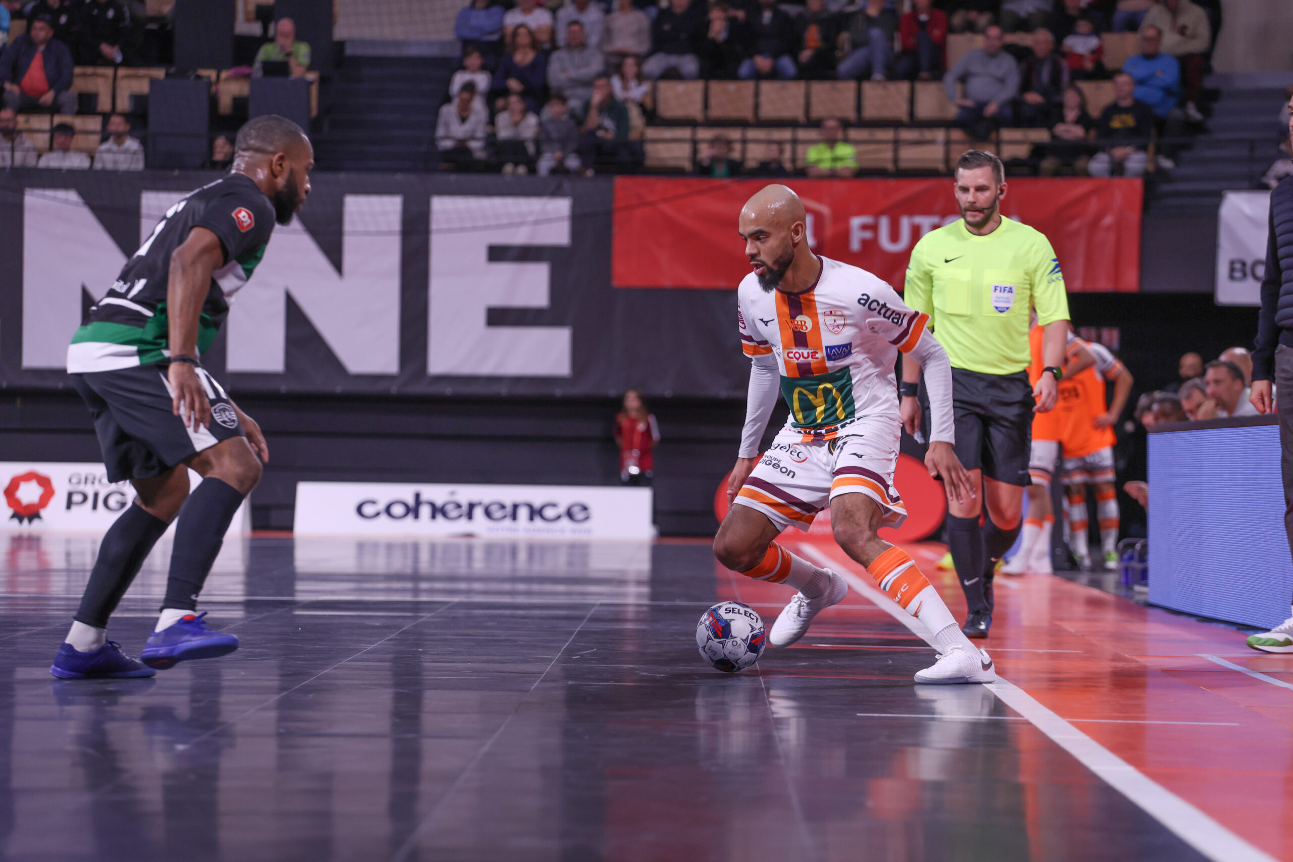Etoile Lavalloise Mayenne Futsal Club Futsal Laval IMG1 52