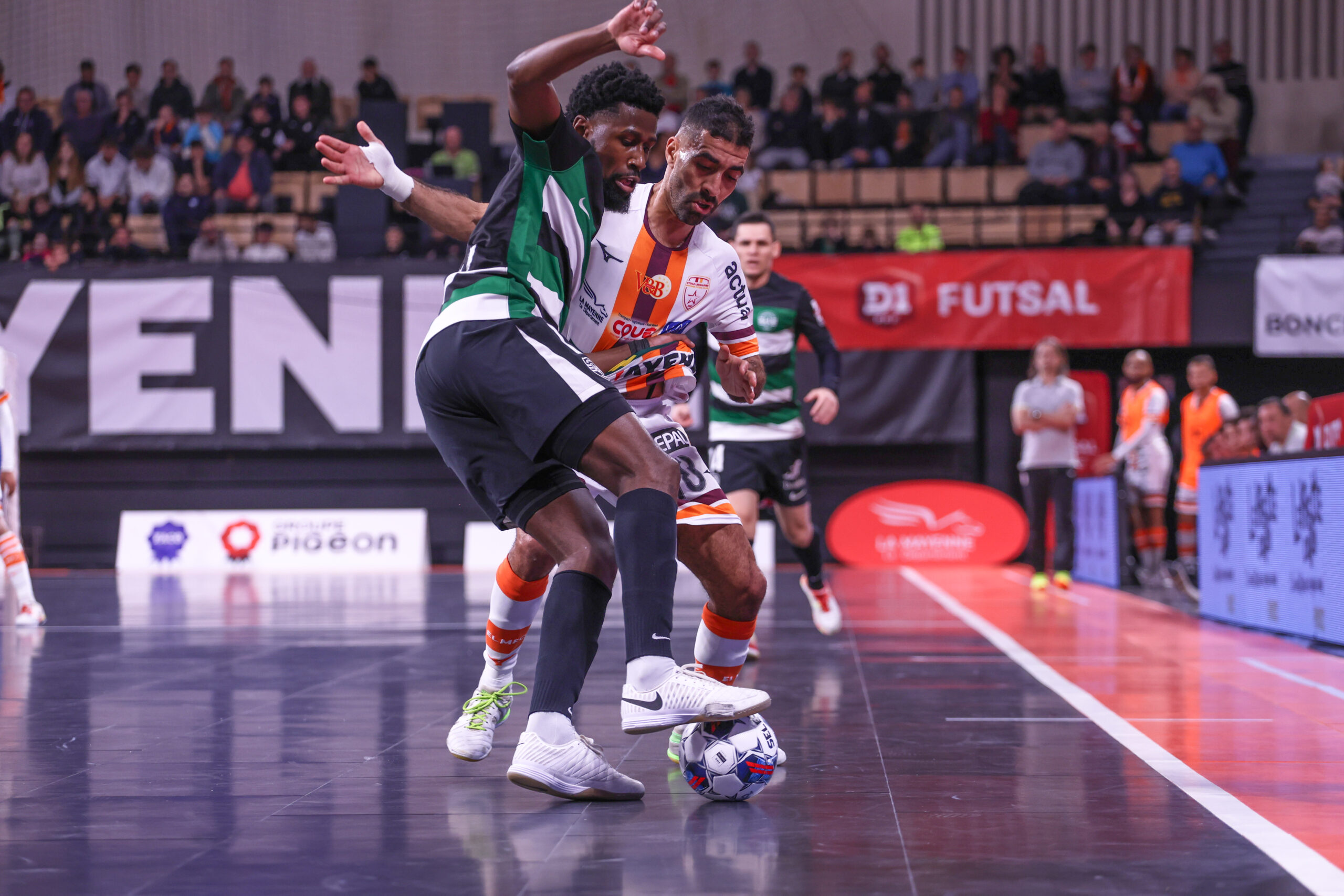 Etoile Lavalloise Mayenne Futsal Club Futsal Laval IMG1 60