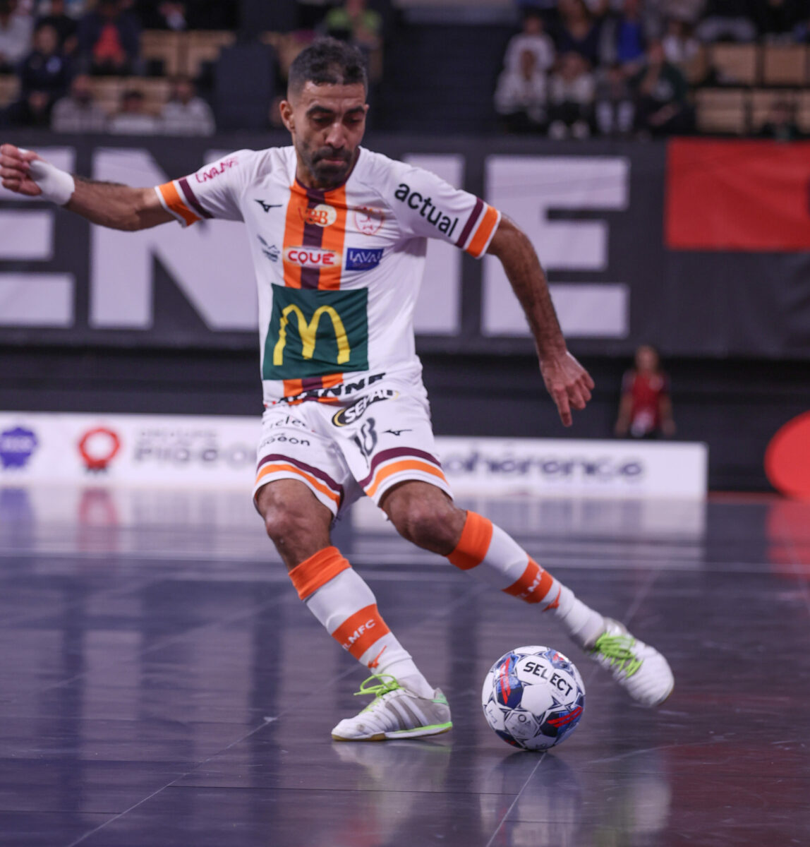 Etoile Lavalloise Mayenne Futsal Club Futsal Laval IMG1 67