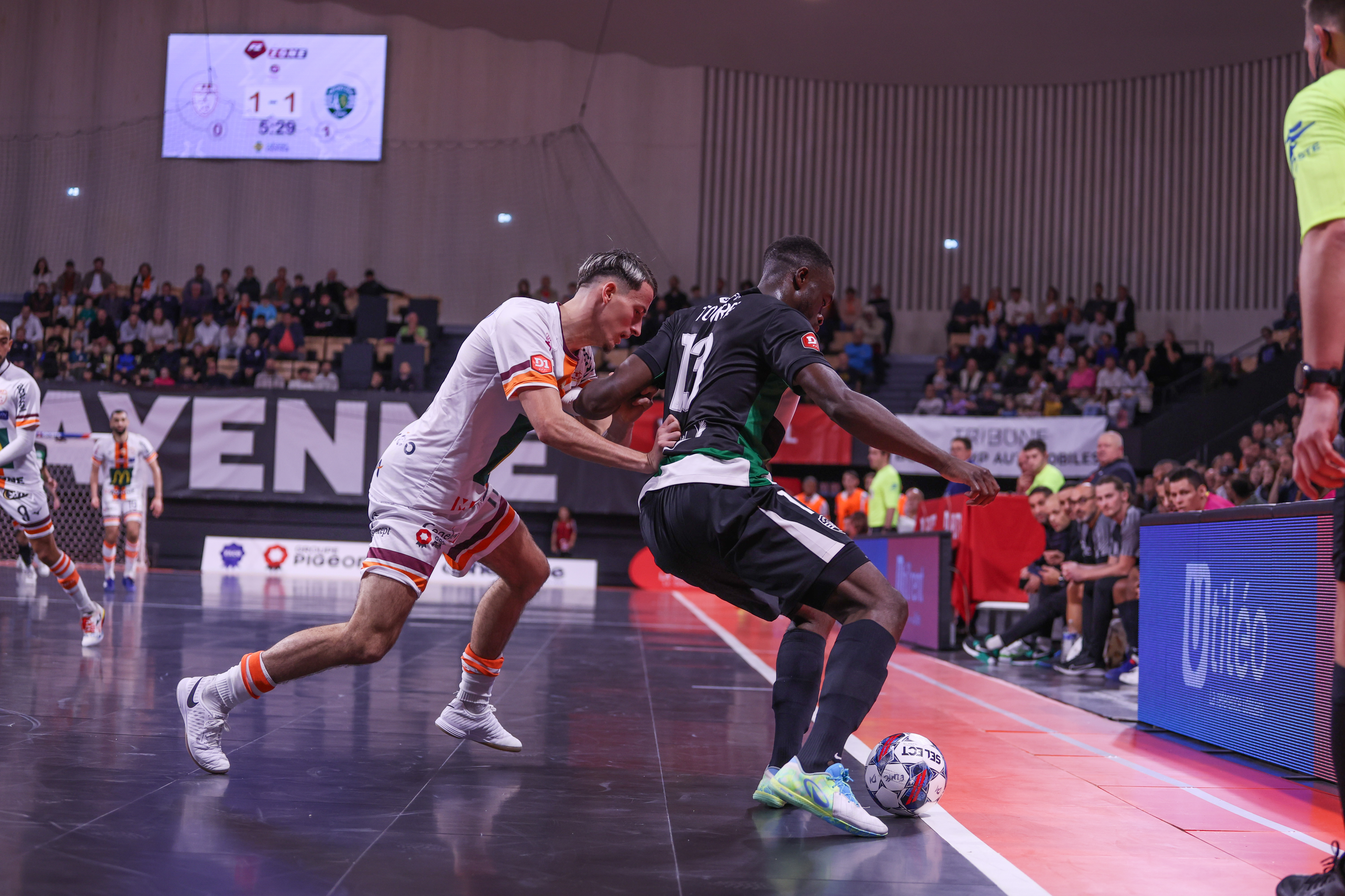 Etoile Lavalloise Mayenne Futsal Club Futsal Laval IMG1 70