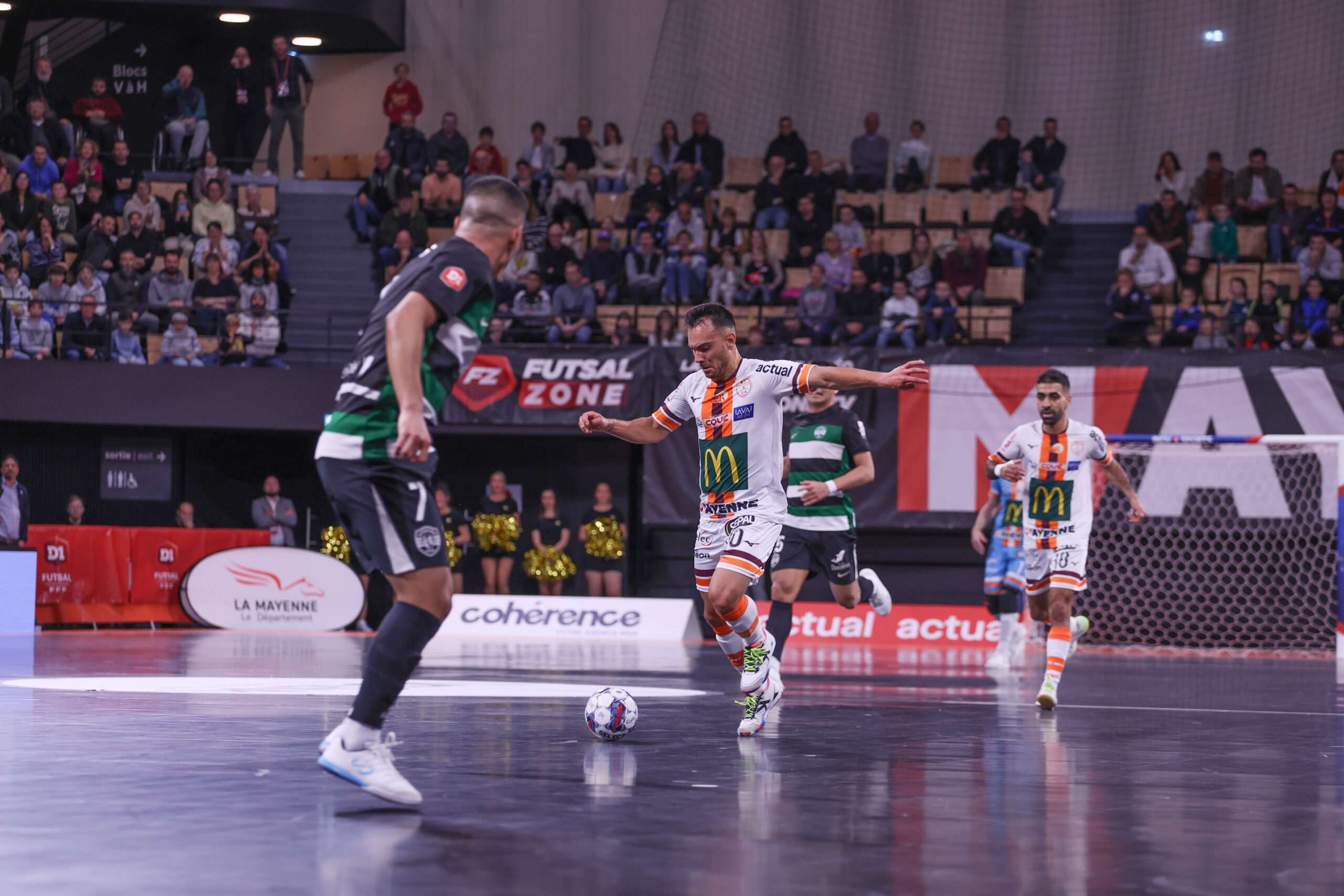 Etoile Lavalloise Mayenne Futsal Club Futsal Laval IMG1 82