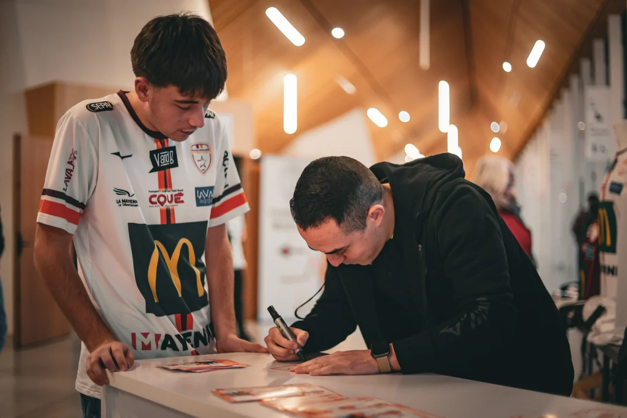 Etoile Lavalloise Mayenne Futsal Club Futsal Laval IMG 4987 1