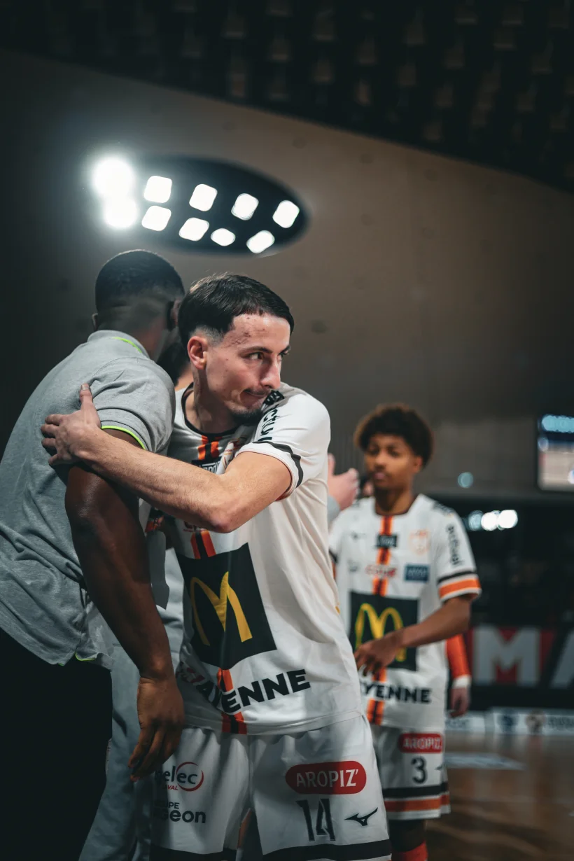 Etoile Lavalloise Mayenne Futsal Club Futsal Laval IMG 5348 1