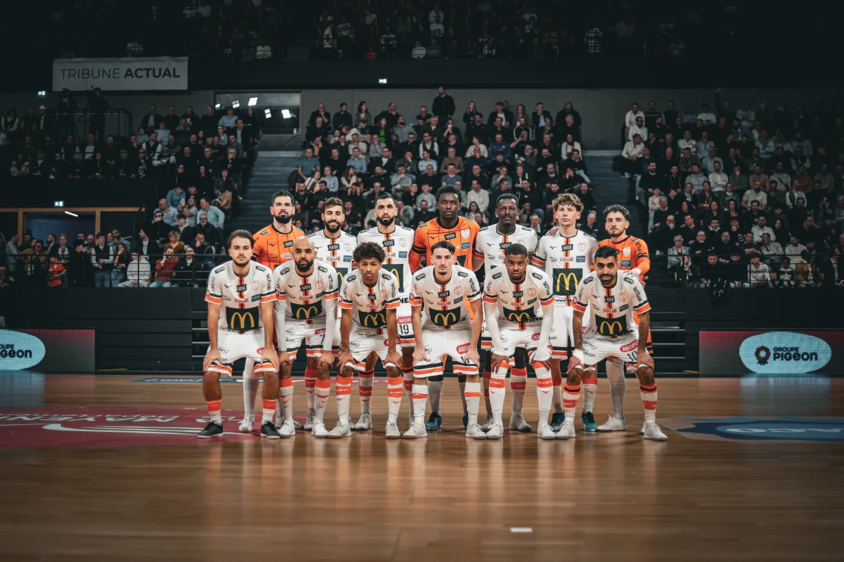 Etoile Lavalloise Mayenne Futsal Club Futsal Laval IMG 5365 1