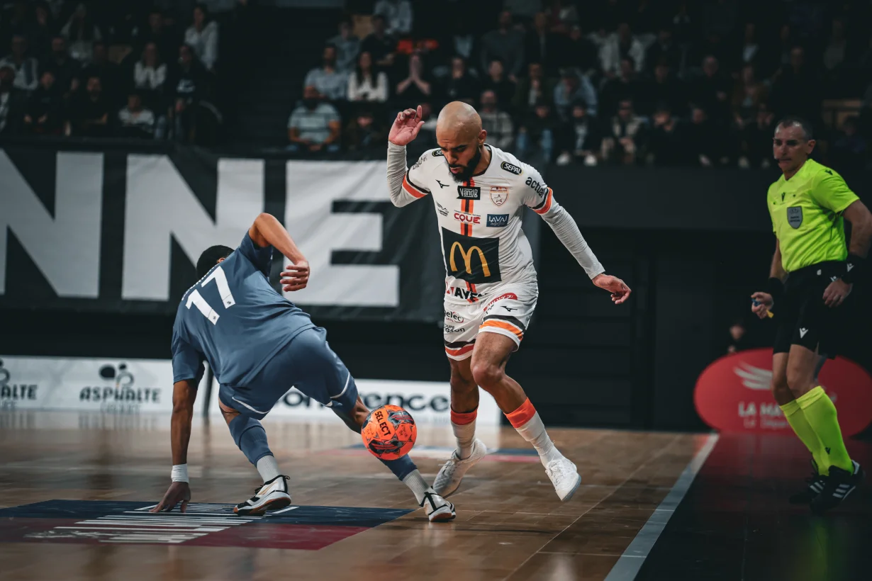 Etoile Lavalloise Mayenne Futsal Club Futsal Laval IMG 5758 1